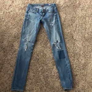 Arizona Distressed Super Skinny Jeans